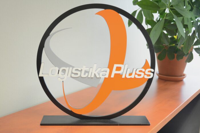 Logistika Plussi nimi